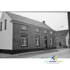 Coll. Gemeente Rijnwaarden Pand Gerritsen nu Booltink Tolhuis straat